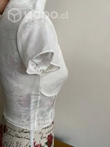 Polera corta