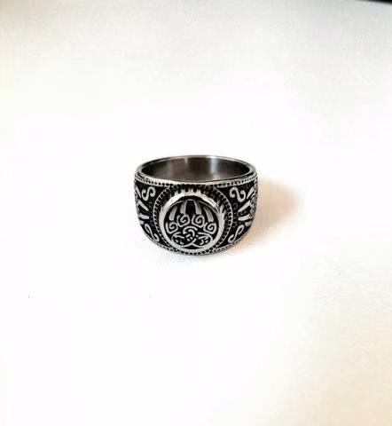 Anillo de Garra de Oso Pardo