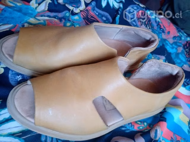 Sandalias bestias talla 39