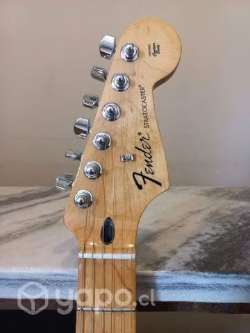 Guitarra electrica Fender Stratocaster mexicana