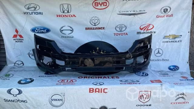 Parachoque delantero Chevrolet Colorado 2018-2021