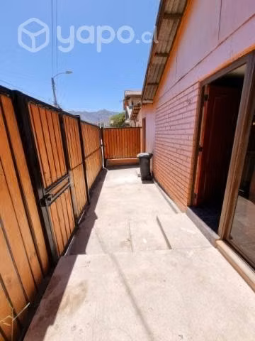 Hermosa casa en vicuña