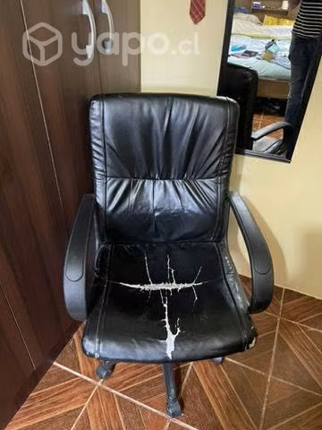 Escritorio de oficina + silla