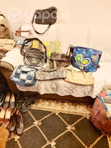 Fardo de ropa y otras cosas - Imagen 6