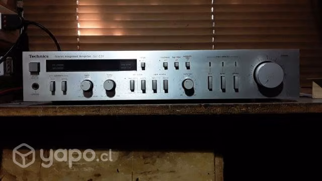 Amplificador technics