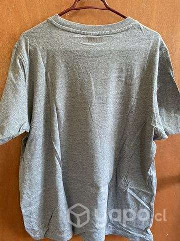 Polera puma talla L - Imagen 3