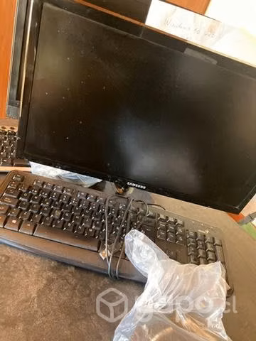 Monitor Samsung lcd 19  como nuevo - Imagen 2