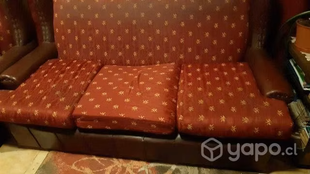 Sillon o sofa de ecocuero con estampado de genero