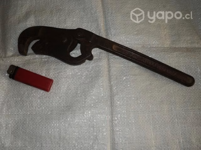 Antigua Llave Auto Regulable U.S.A. Pat. 1903