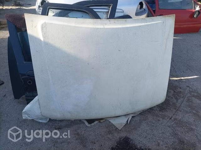 Capot de Ford Explorer 98