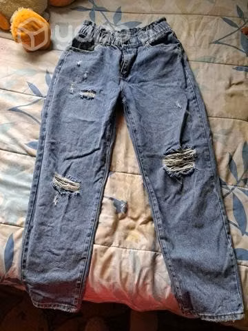 Pantalón tipo mon