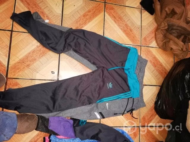 Poleras deportivas de mujer