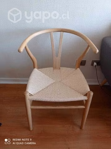 2 Sillas de comedor / Sitiales
