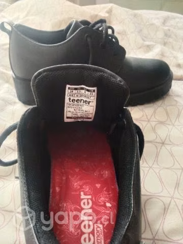 Zapato de colegio