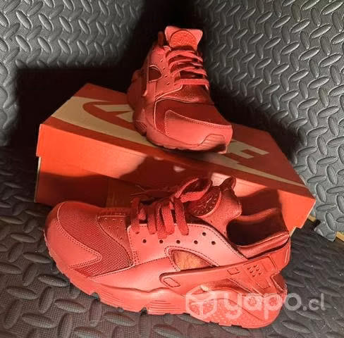 Nike huarache triple red - Imagen 3