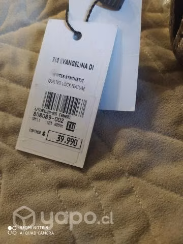 Linda cartera marca Dune, nueva