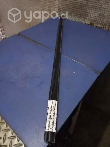 Moldura lame vidrio puerta trasera derecha Ssangyo