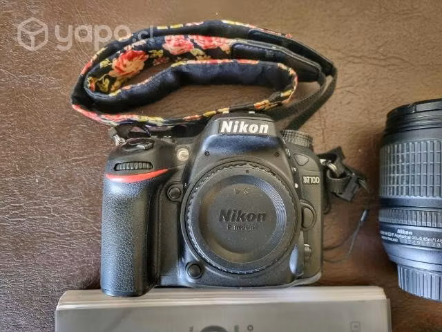 Camara profesional Nikon D7100