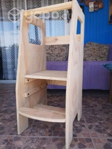 Torre de aprendizaje estilo Montessori