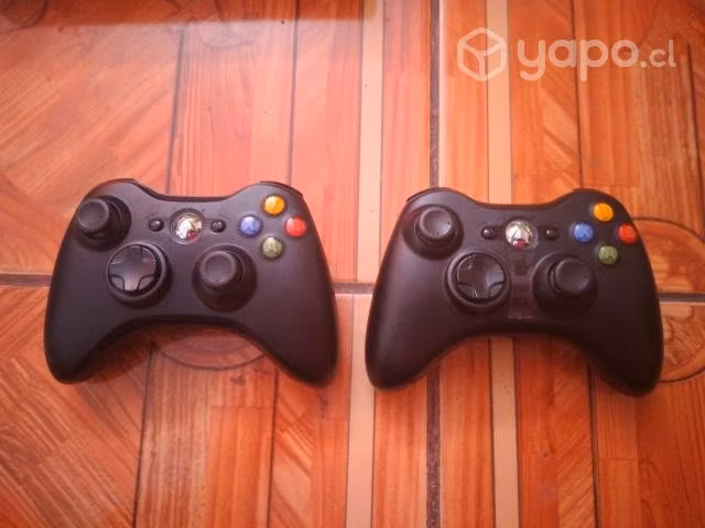 Xbox 360 + 4 juegos fisicos + accesorios - Imagen 3