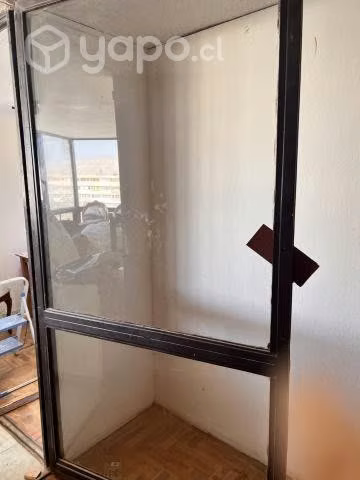 Closet 6 puertas + ventanales de fierro