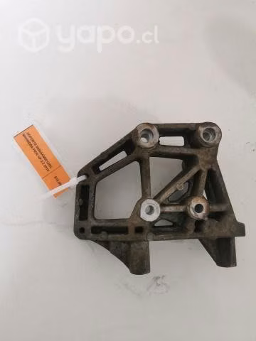 Soporte 0306AAM00120N Mahindra 2018