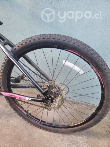 Bicicleta marca Jeep aro 27