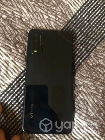 Y11S V2028 Casi nuevo poco uso