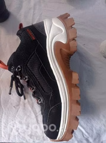 Zapatilla Skechers original - Imagen 2