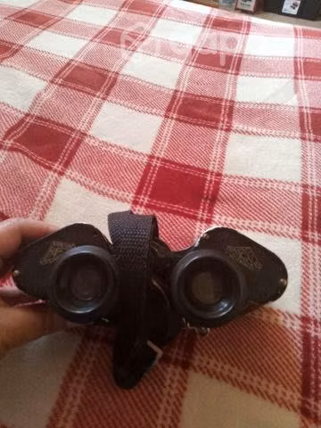 Binoculare de larga distancia