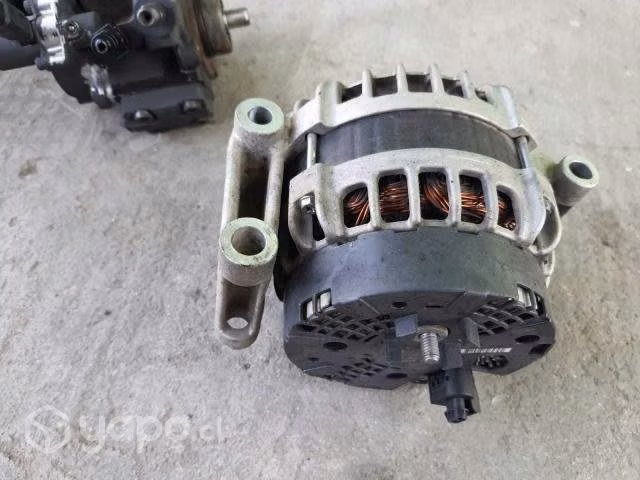Alternador Peugeot Bóxer 2018 usado - Imagen 3