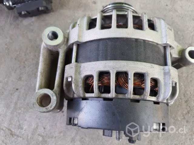 Alternador Peugeot Bóxer 2018 usado - Imagen 2