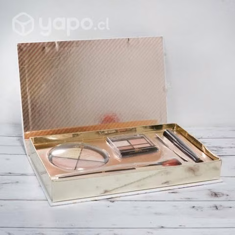 Set de maquillaje Glamorous Makeup Essentials - Imagen 2