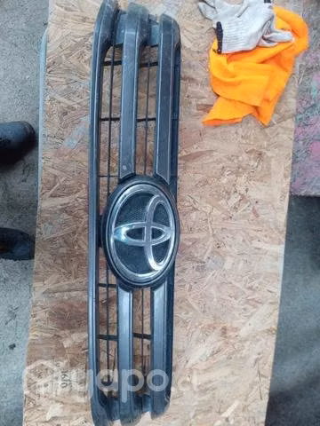 Mascara Toyota Hilux Revo 2016-2019 - Imagen 2
