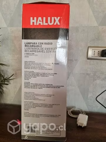 Lampara recargable con enchufe y radio - Imagen 2