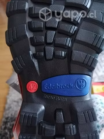 Zapatos seguridad de varón nuevos