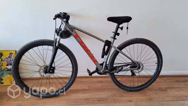 Trek MTB Marlin 4 2022 poco uso