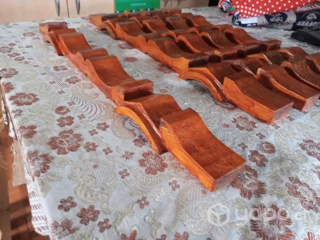 Yugos de madera