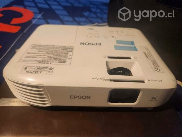 Proyector EPSON porwelite X05+ - Imagen 2
