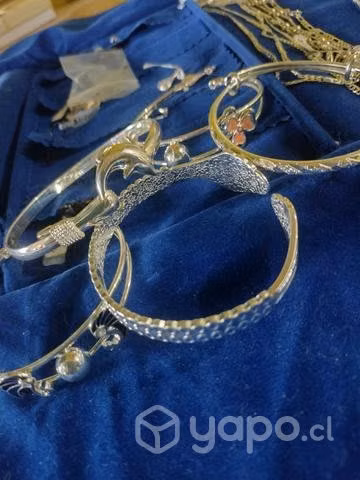 Pulceras y brazaletes de plata