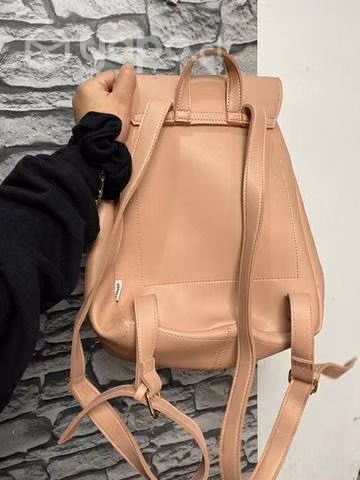 Carteras y mochila