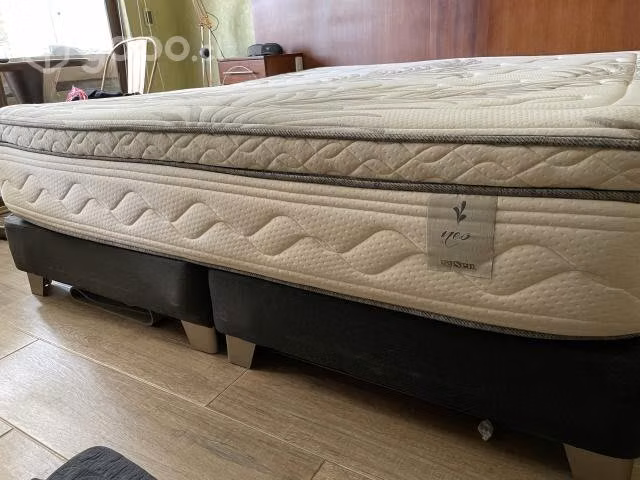 Box Spring Rosen King