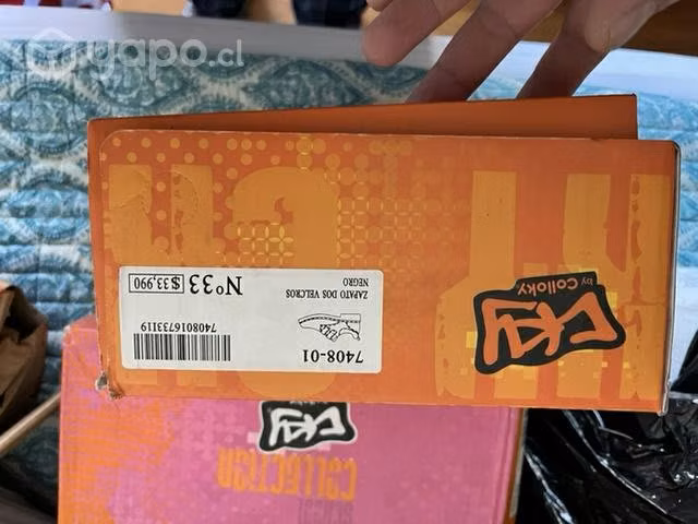 Zapatos de colegio nuevos