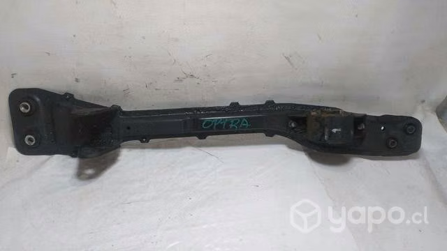 Travesaño soporte motor Chevrolet Optra 2.0