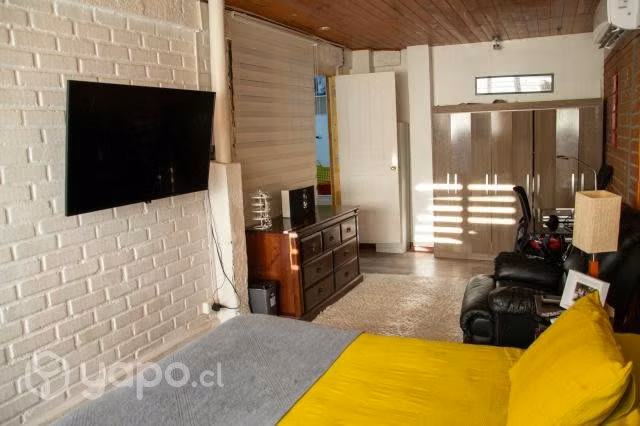 Hermosa Casa a pasos del Metro Santiago Bueras, Jumbo y centro medico