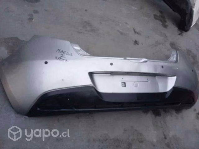 Parachoque Trasero Mazda 2 sport Gris 2014