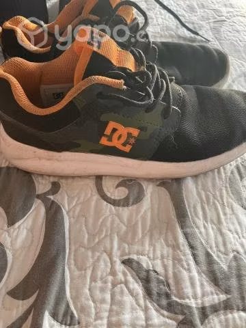 Zapatillas d&c excelente estado