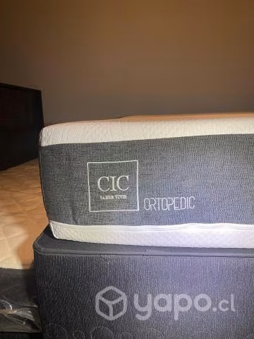 Cama plaza y media marca CIC