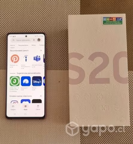 Samsung S20fe como nuevo + Galaxy Fit2 de regalo