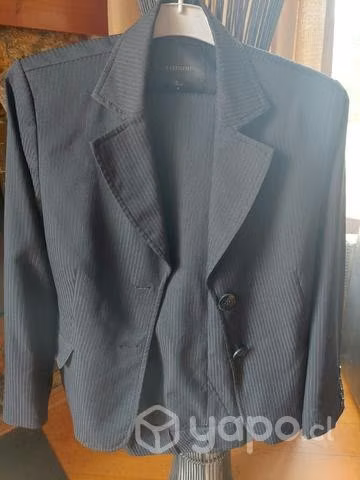 Traje dama talla 42 color negro